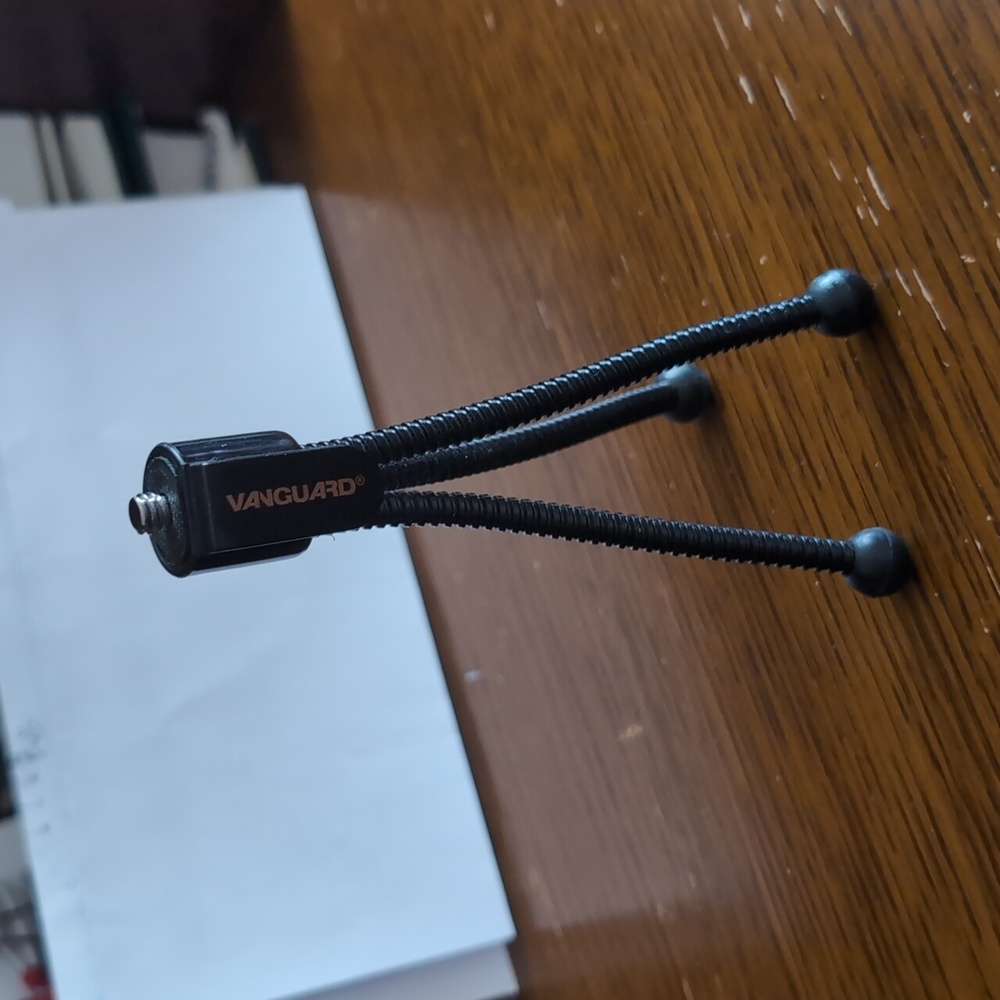 Camera stand - Picture 4 of 5